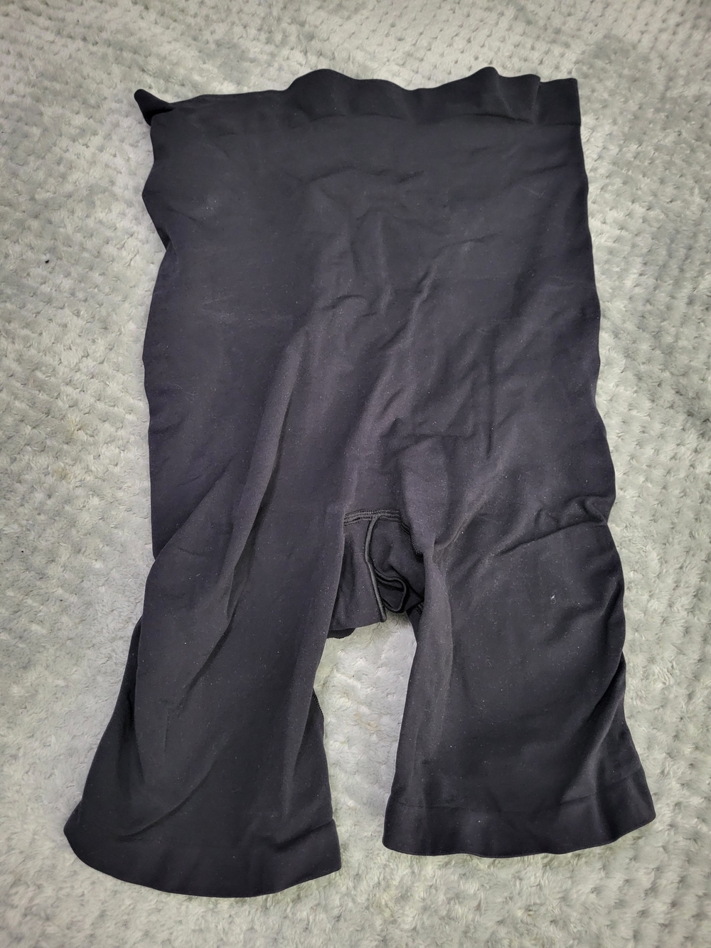 Nwot SKIMS Black High-Waist Shapewear Shorts 4xl